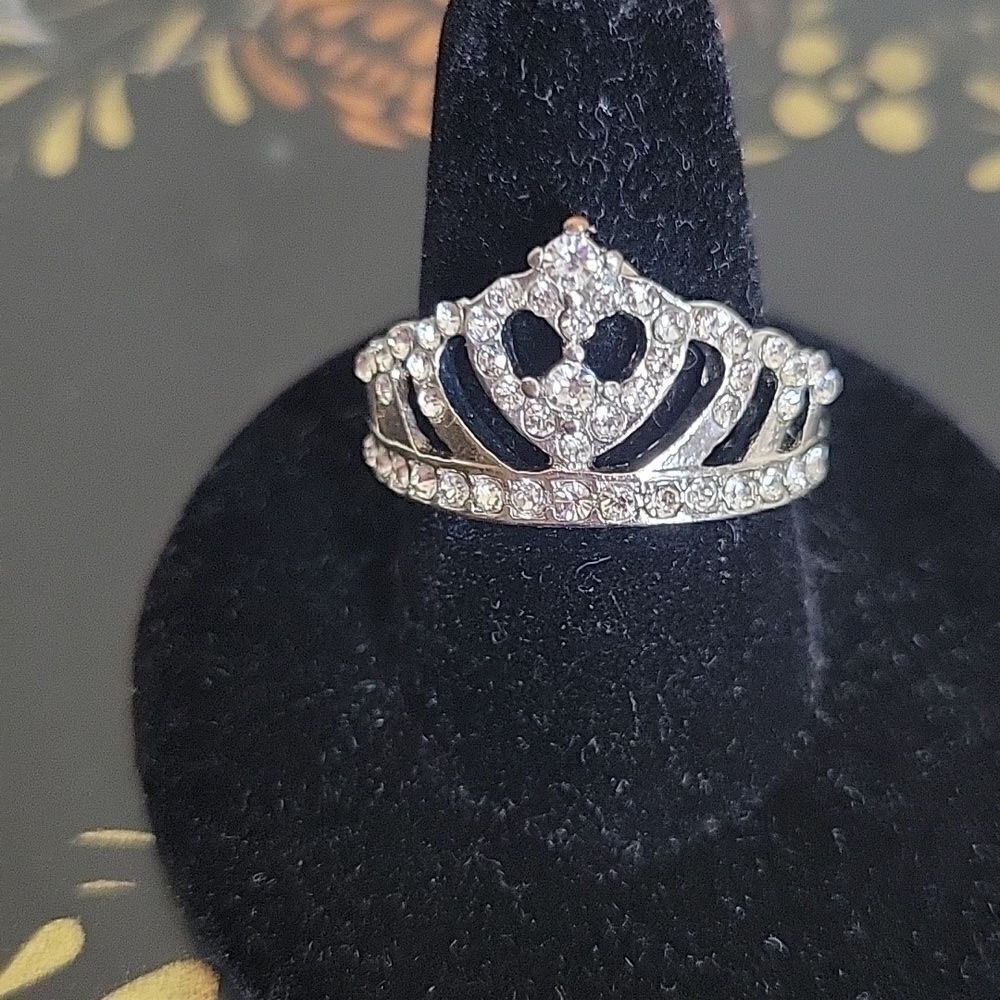 Rhinestone Crown Ring Size 8.5